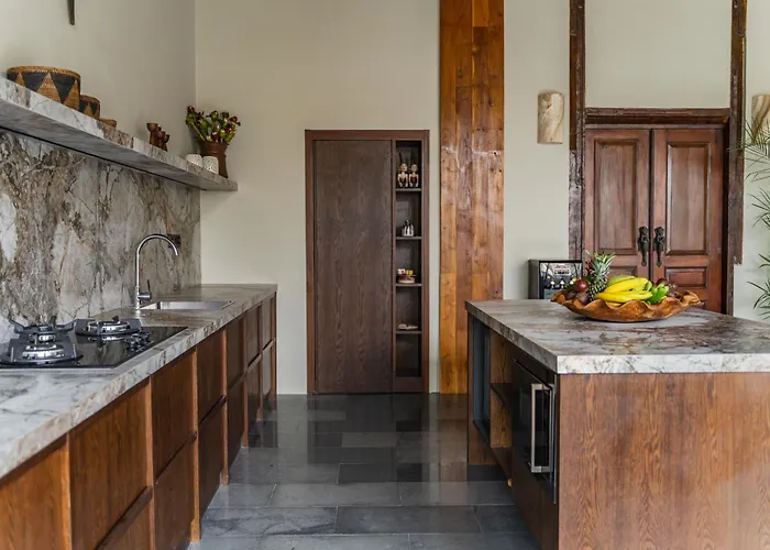 Zarrin Bali Luxury 3 Bedroom *