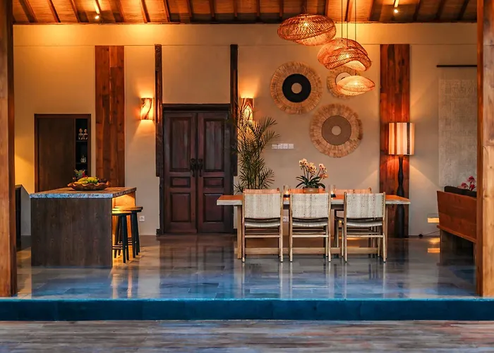 Zarrin Bali Luxury 3 Bedroom Villa *