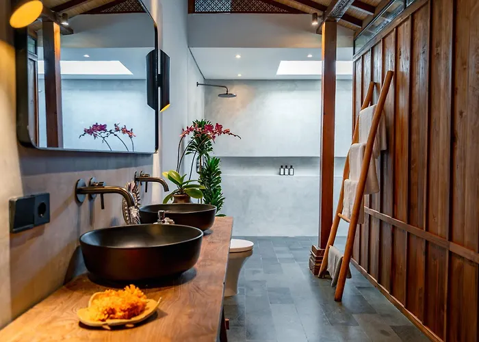Villa Zarrin Bali Luxury 3 Bedroom Seminyak (Bali)