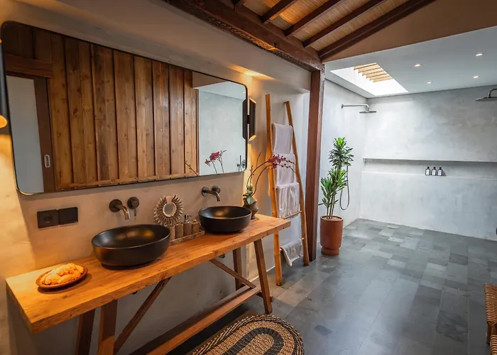 Villa Zarrin Bali Luxury 3 Bedroom Seminyak (Bali)